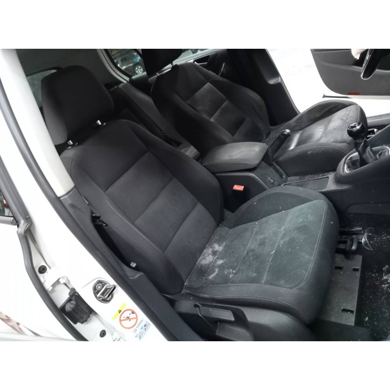 volkswagen golf vi (5k1) del año 2012