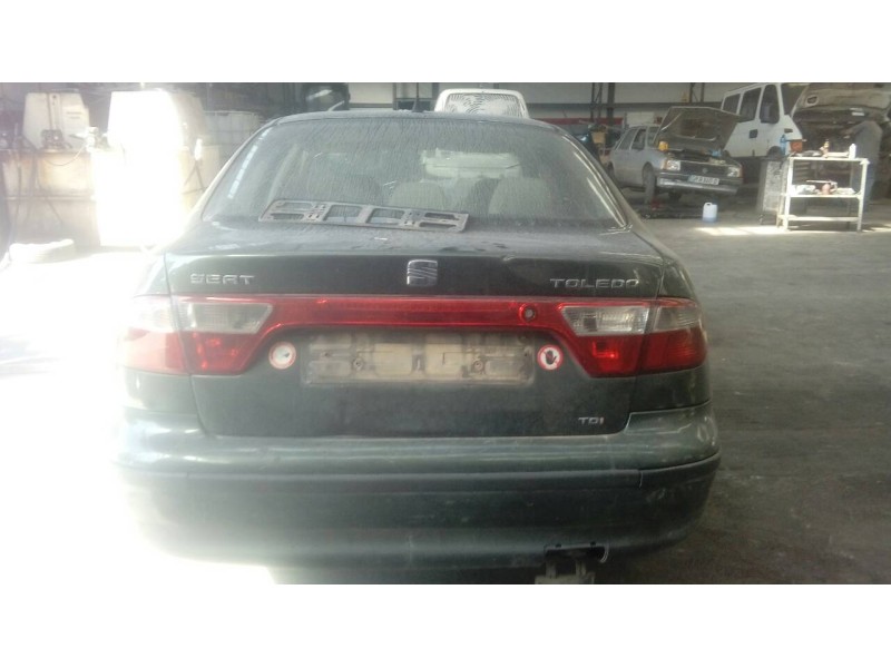 seat toledo (1m2) del año 2002