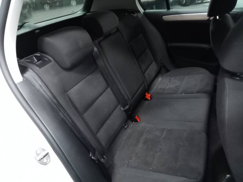 volkswagen golf vi (5k1) del año 2012