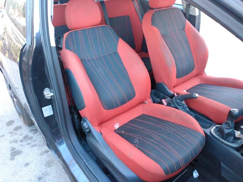 opel corsa d del año 2009