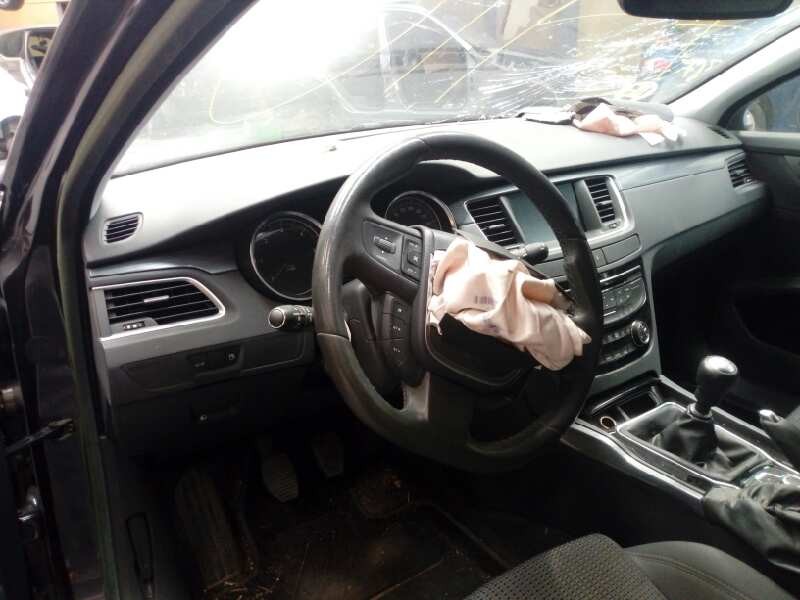 peugeot 508 del año 2012