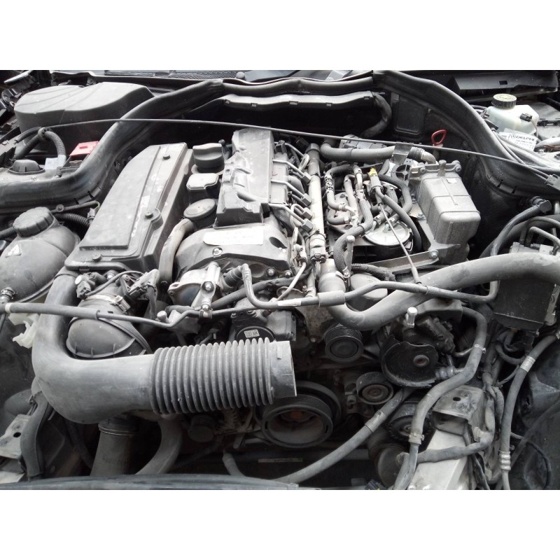 mercedes-benz clase c (w204) berlina del año 2009