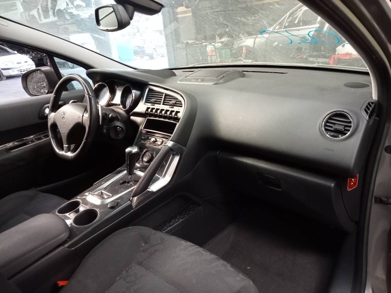 peugeot 3008 del año 2011