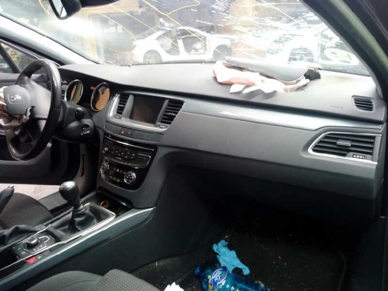 peugeot 508 del año 2012