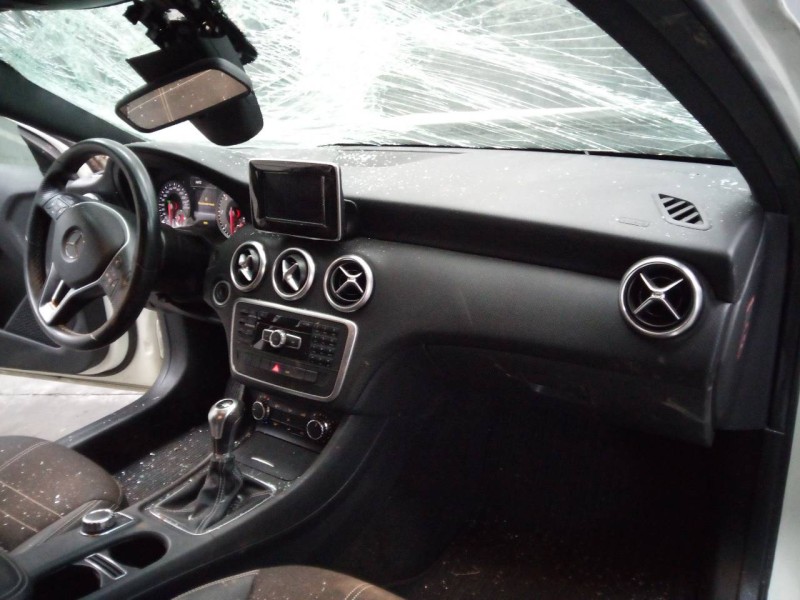 mercedes-benz clase a (w176) del año 2014