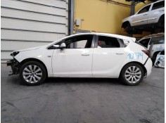 OPEL ASTRA J LIM.