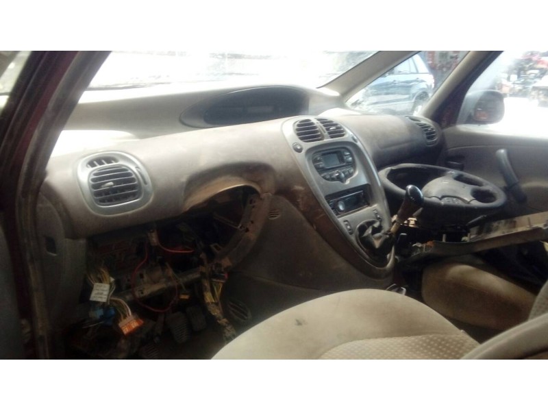 citroën xsara picasso del año 2001