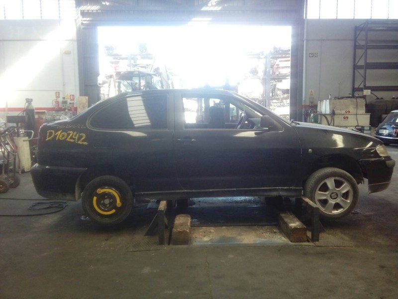 seat cordoba berlina (6k2) del año 2001