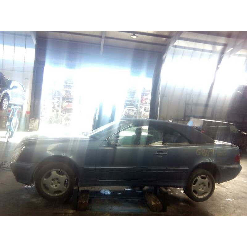 mercedes-benz clase clk (w208) cabrio del año 2000