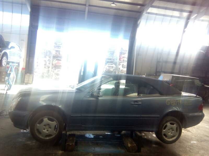 mercedes-benz clase clk (w208) cabrio del año 2000