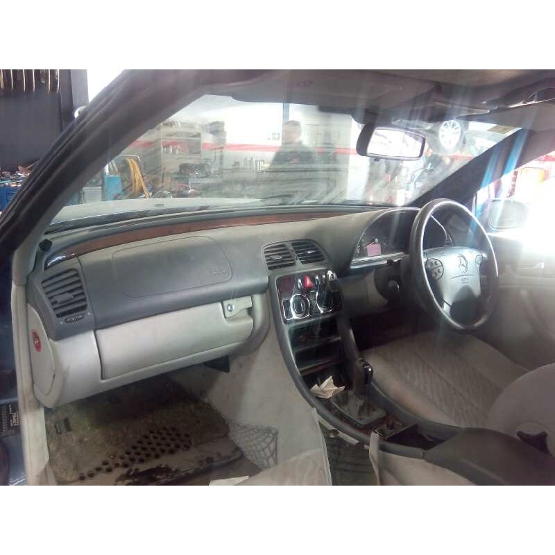 mercedes-benz clase clk (w208) cabrio del año 2000