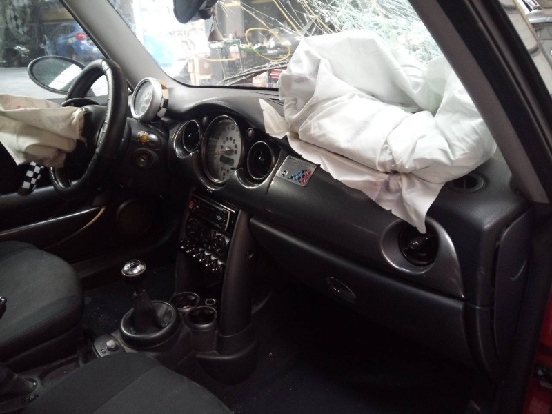 bmw mini (r50,r53) del año 2006