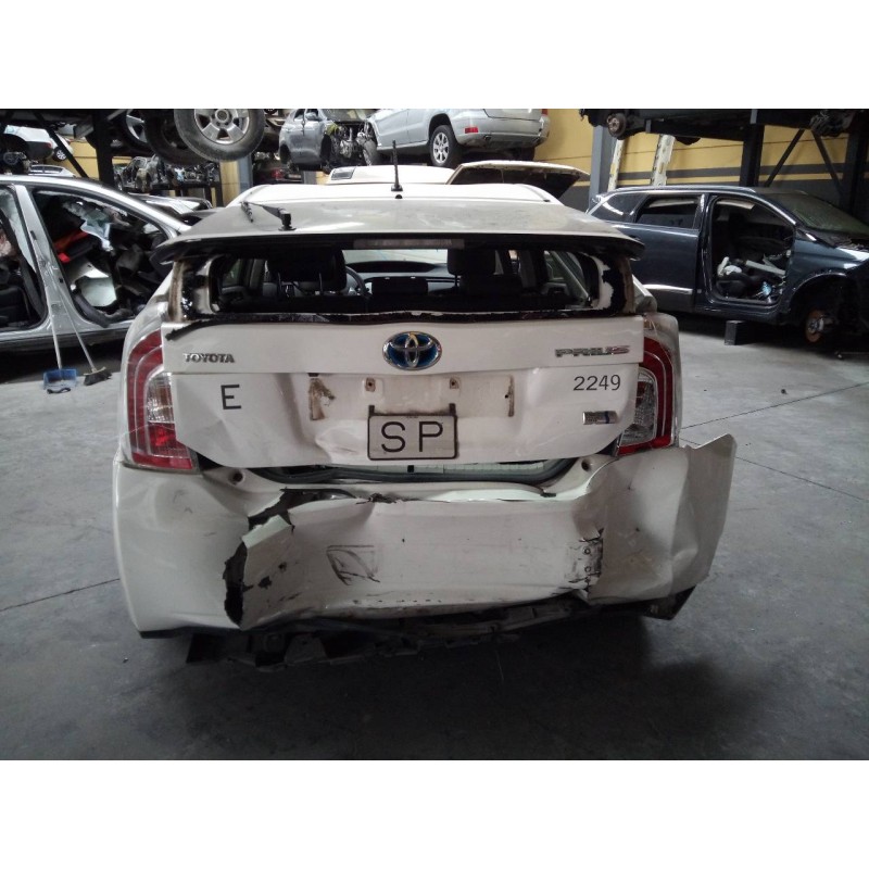 toyota prius (nhw30) del año 2015