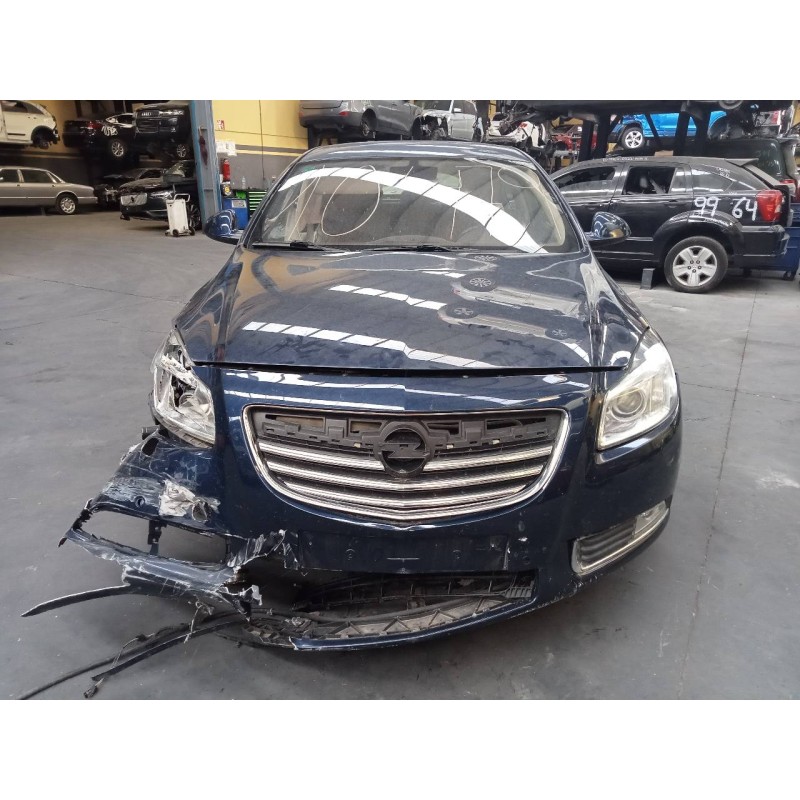 opel insignia berlina del año 2012
