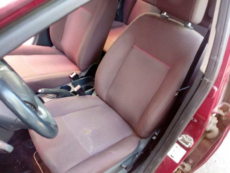 ford fiesta (cb1) del año 2010