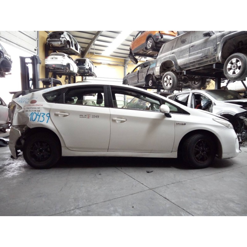 toyota prius (nhw30) del año 2015