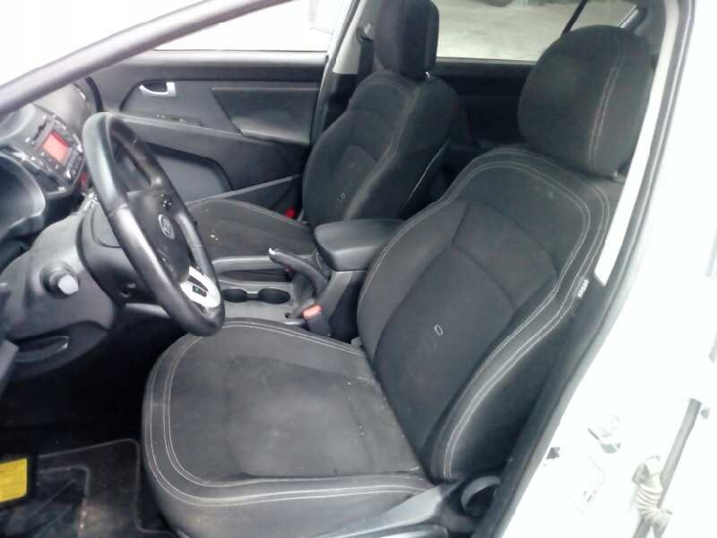 kia sportage del año 2010