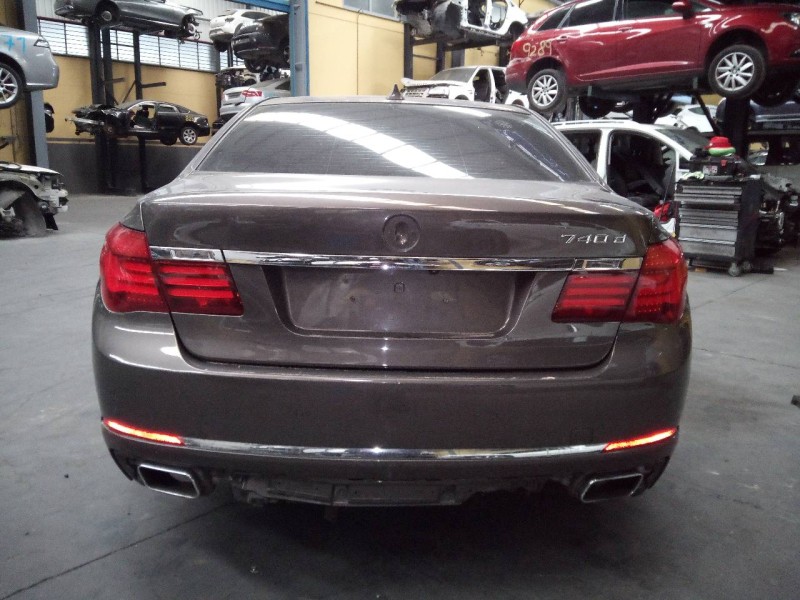 bmw serie 7 (f01/f02) del año 2013