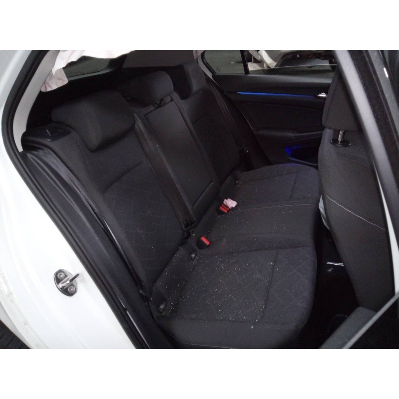 volkswagen golf viii lim. (cd1) del año 2023