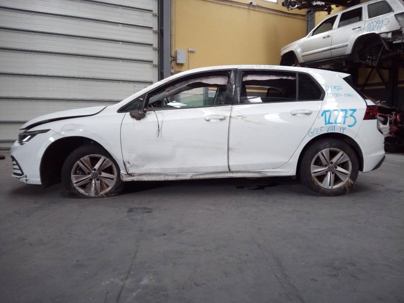 volkswagen golf viii lim. (cd1) del año 2023