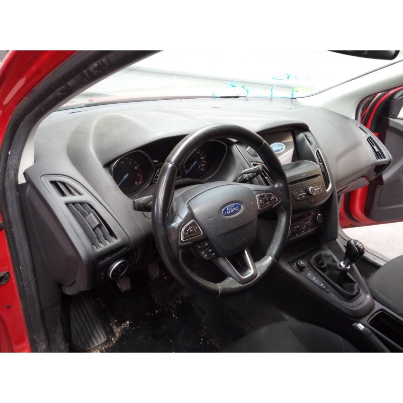 ford focus turn. del año 2016