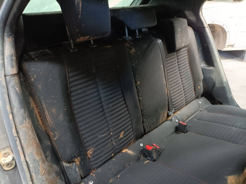 peugeot 2008 (p1) del año 2021