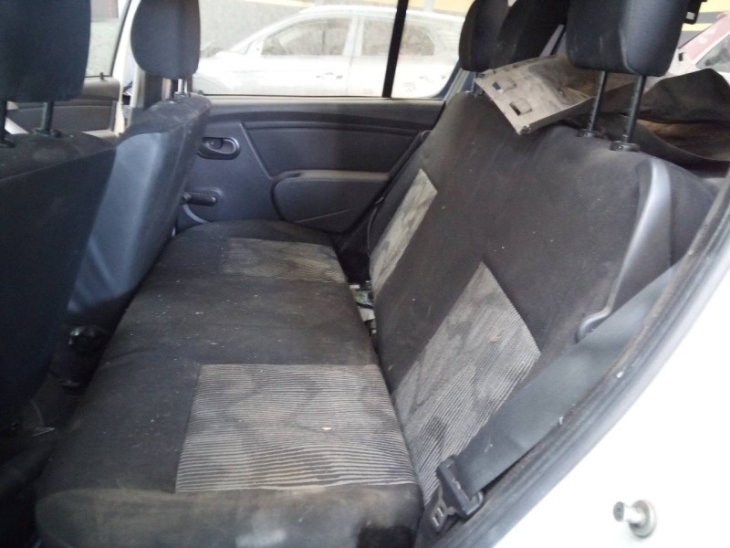 dacia sandero del año 2010