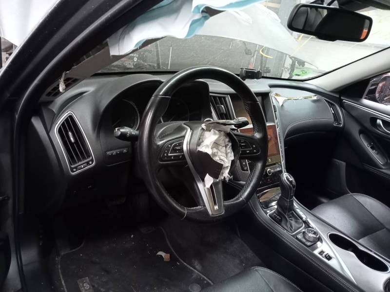 infiniti q50 del año 2018