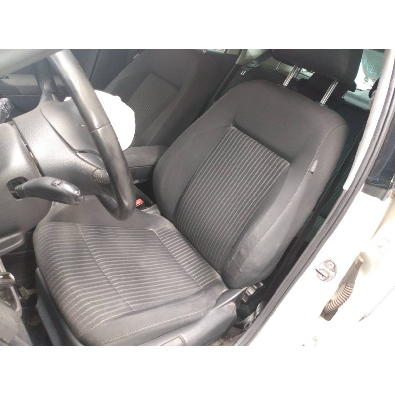 volkswagen polo (6r1) del año 2012