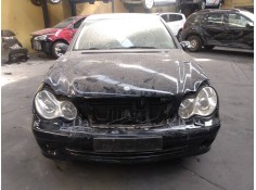 mercedes-benz clase c (w203) berlina del año 2005 2