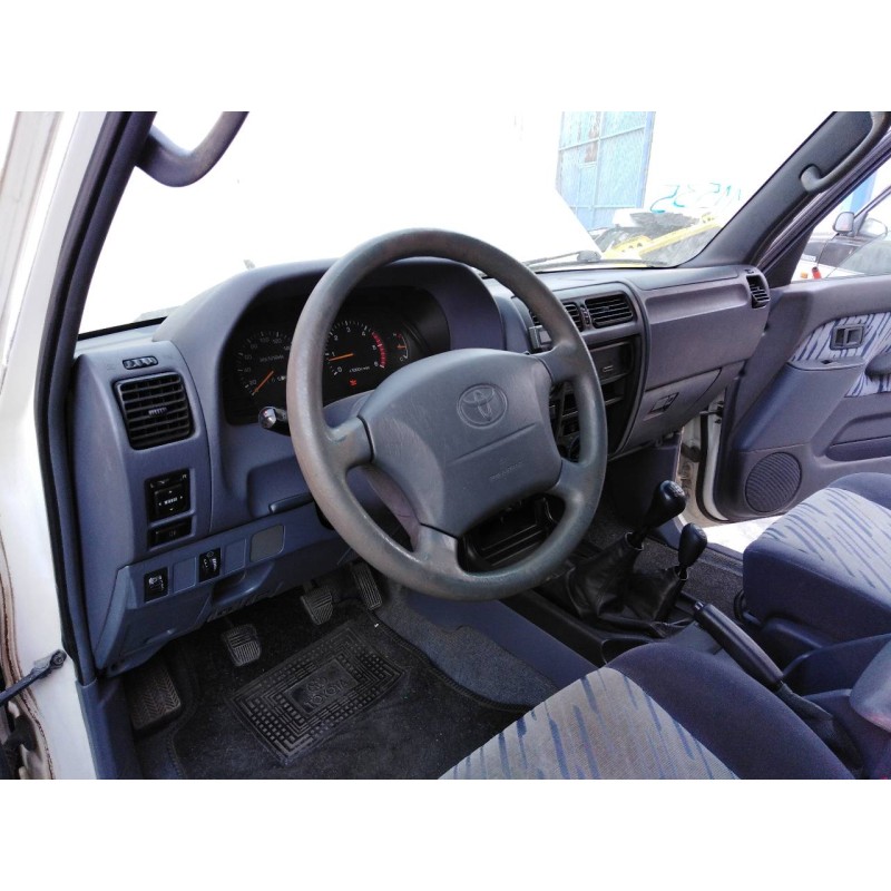 toyota land cruiser (j9) del año 1998