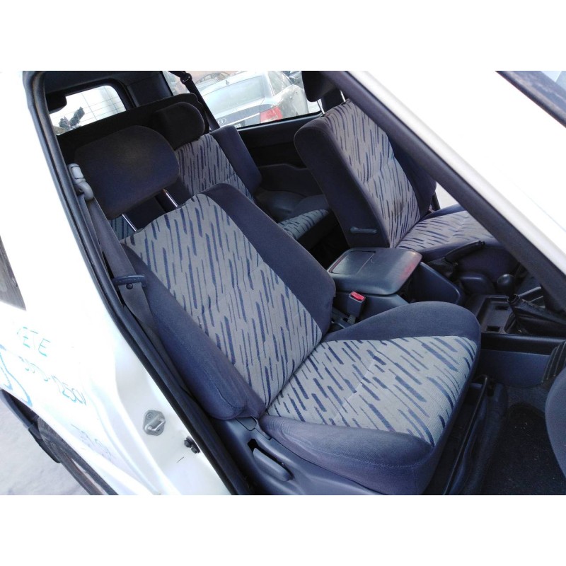 toyota land cruiser (j9) del año 1998