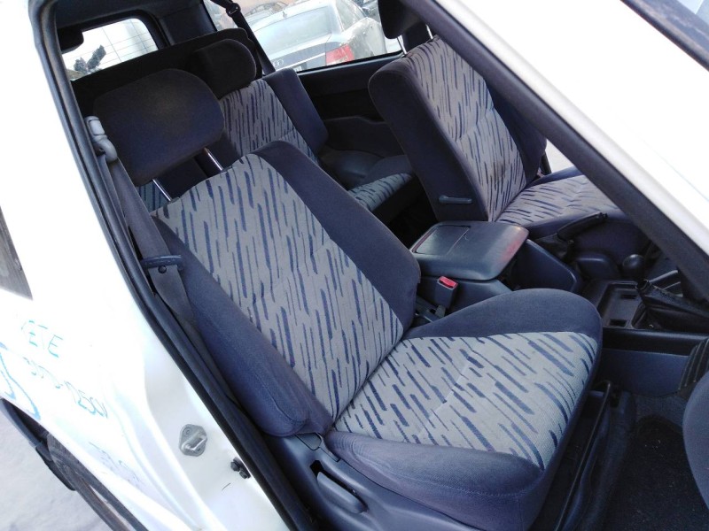 toyota land cruiser (j9) del año 1998