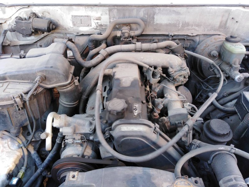 toyota land cruiser (j9) del año 1998