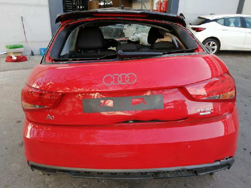 audi a1 sportback (8xf) del año 2015
