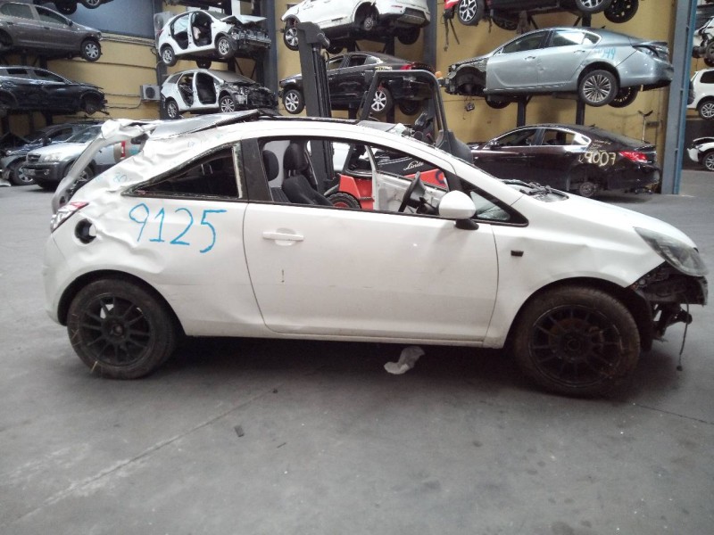 opel corsa d del año 2009