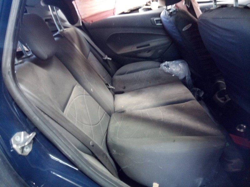 ford fiesta (ccn) del año 2015