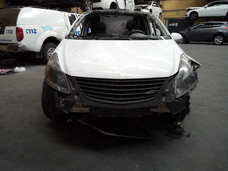 opel corsa d del año 2009