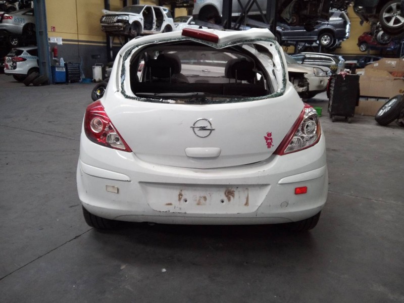 opel corsa d del año 2009