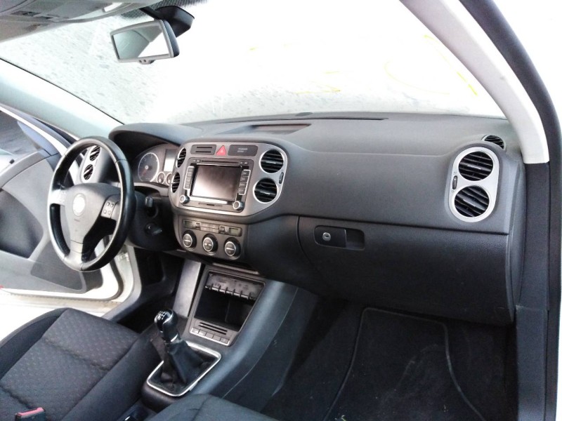 volkswagen tiguan (5n2) del año 2008