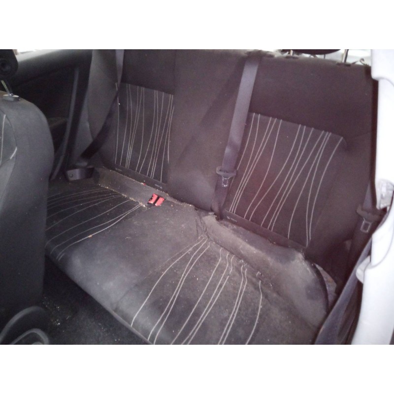 opel corsa d del año 2009