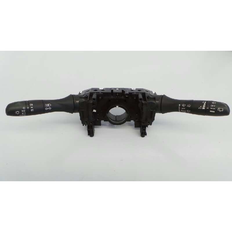 Recambio de mando intermitentes para nissan x-trail (t32) acenta 4x4 referencia OEM IAM 15Y04SN  