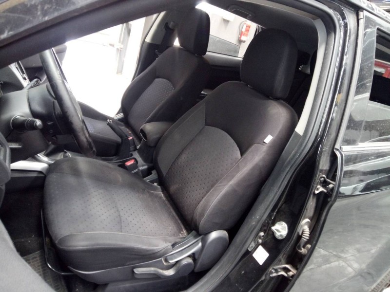 mitsubishi asx (ga0w) del año 2011
