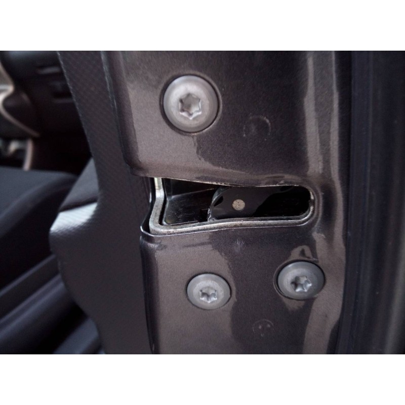 Recambio de cerradura puerta delantera derecha para toyota urban cruiser active referencia OEM IAM   