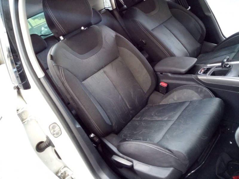 citroën c4 lim. del año 2013