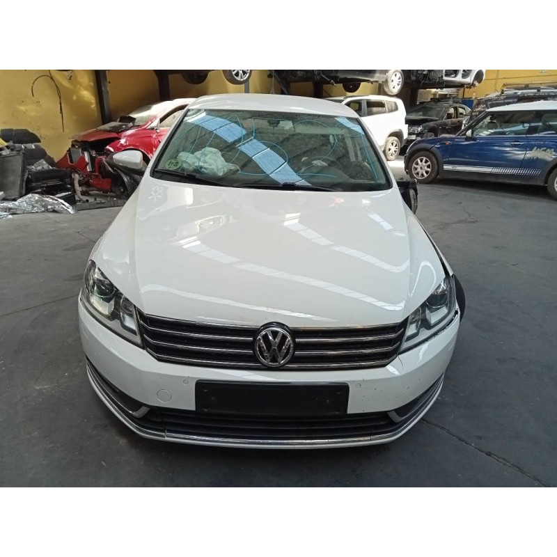 volkswagen passat lim. (362) del año 2014