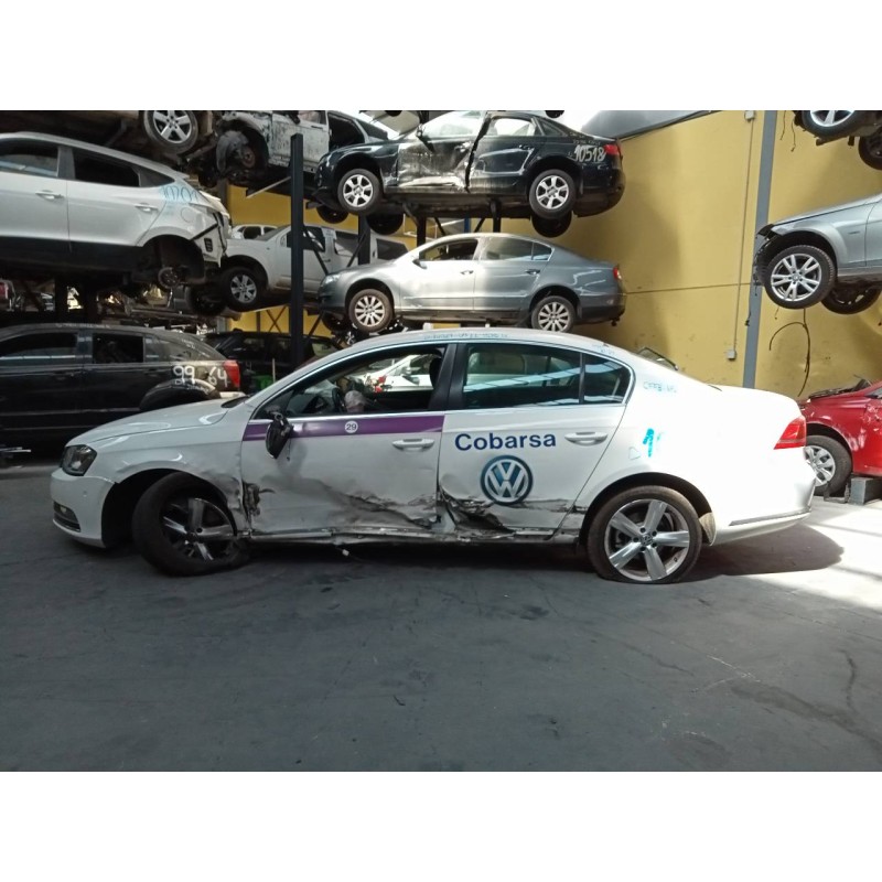 volkswagen passat lim. (362) del año 2014