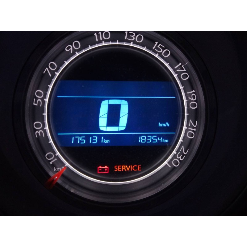 citroën c4 lim. del año 2013