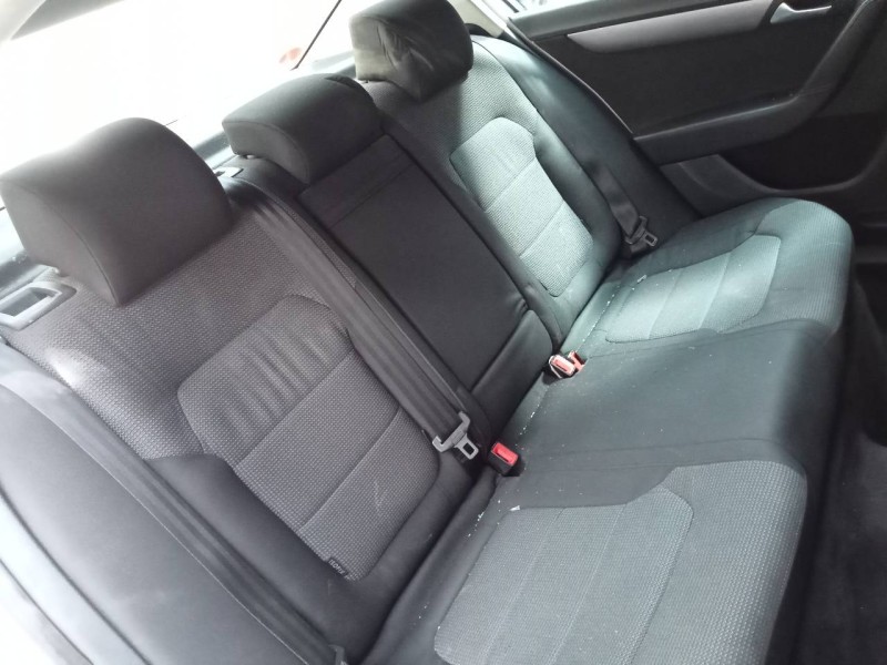 volkswagen passat lim. (362) del año 2014