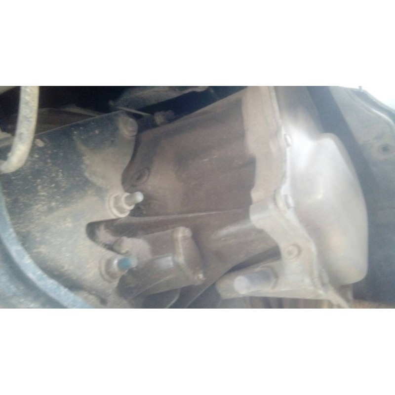 ford fiesta berlina del año 1996